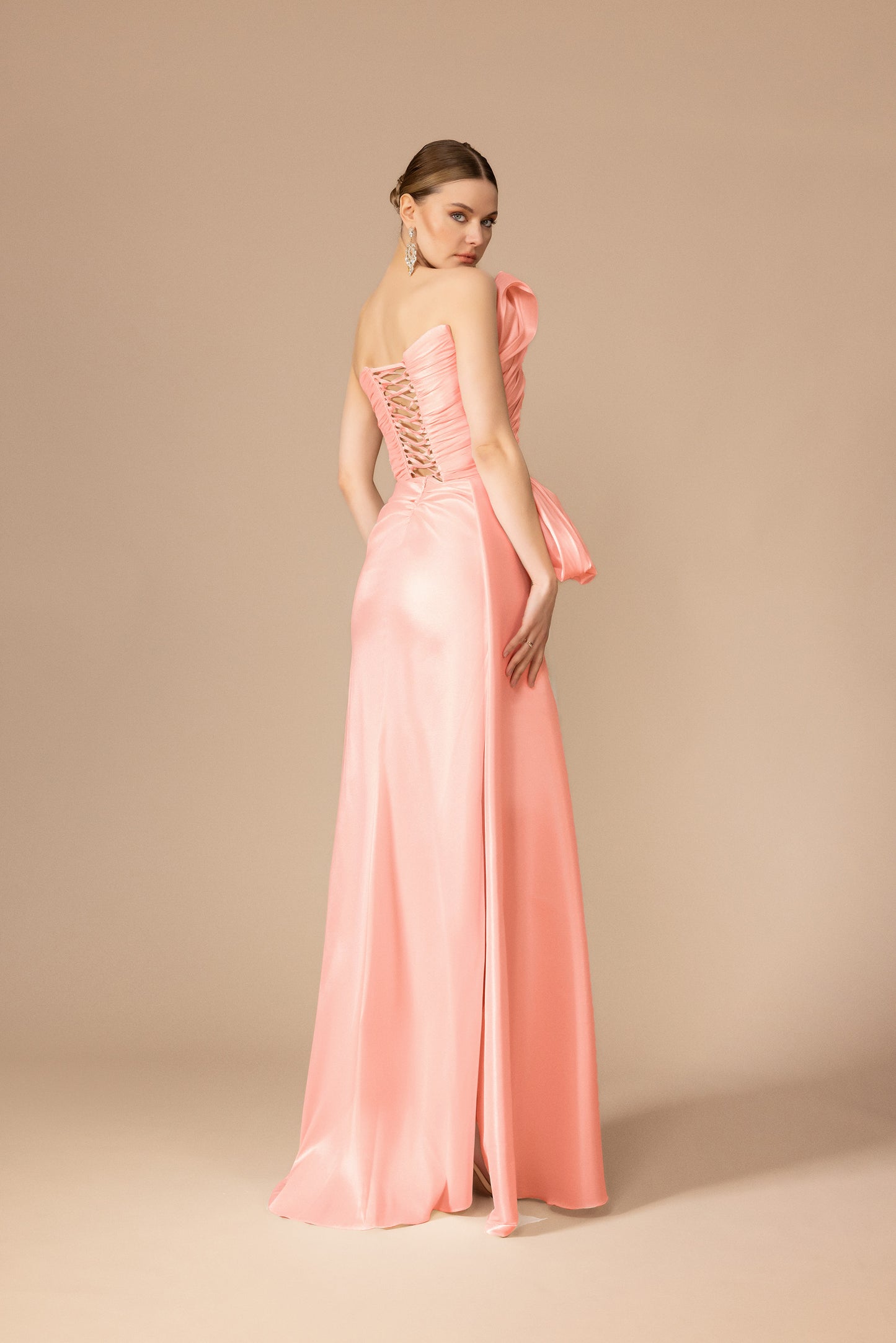 Robe Dahlia