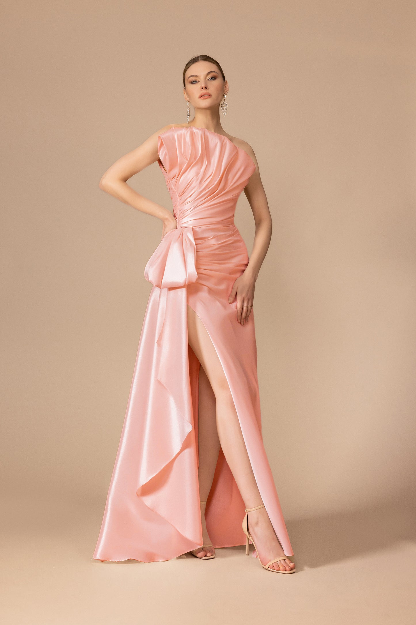 Robe Dahlia