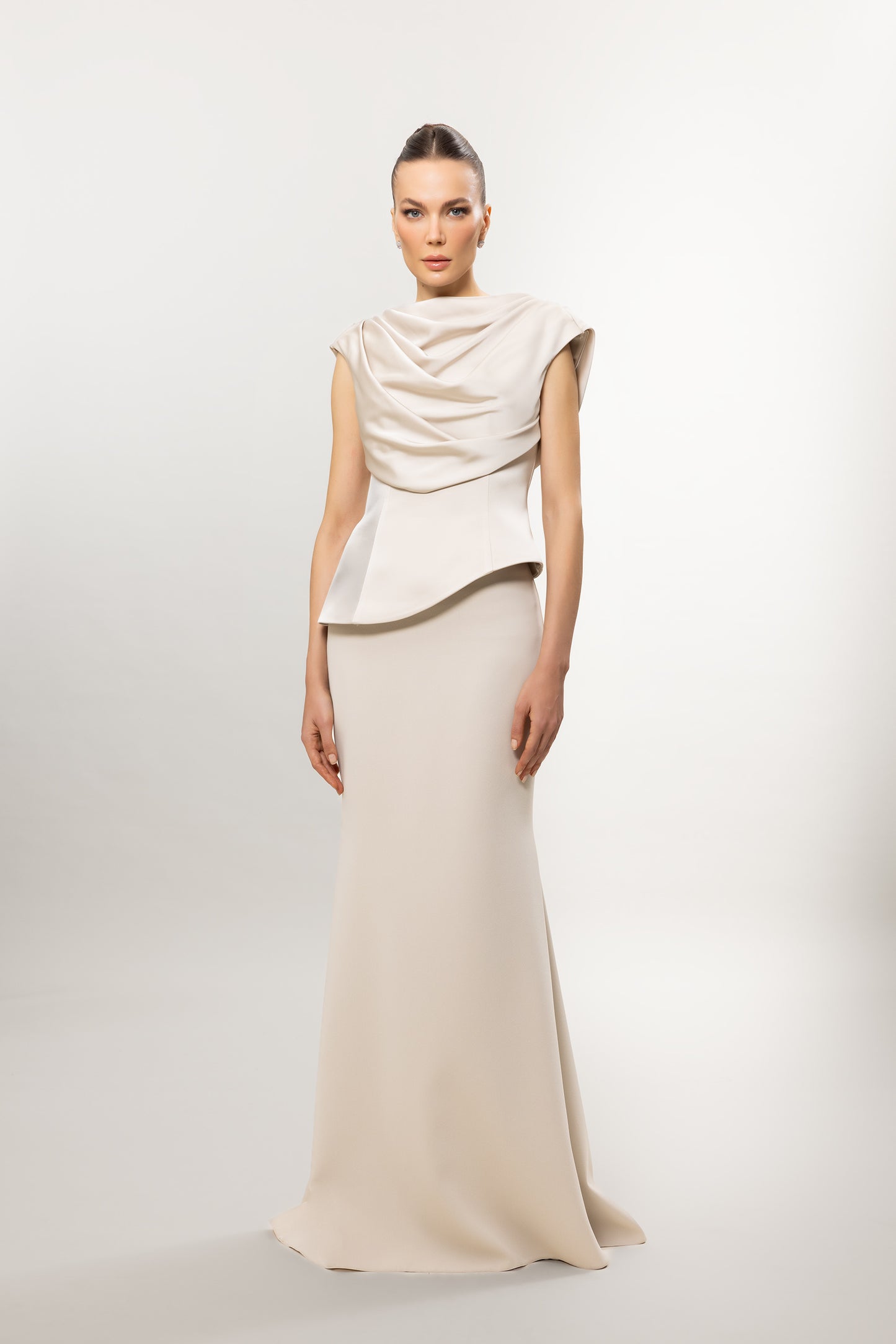 Robe Ayse